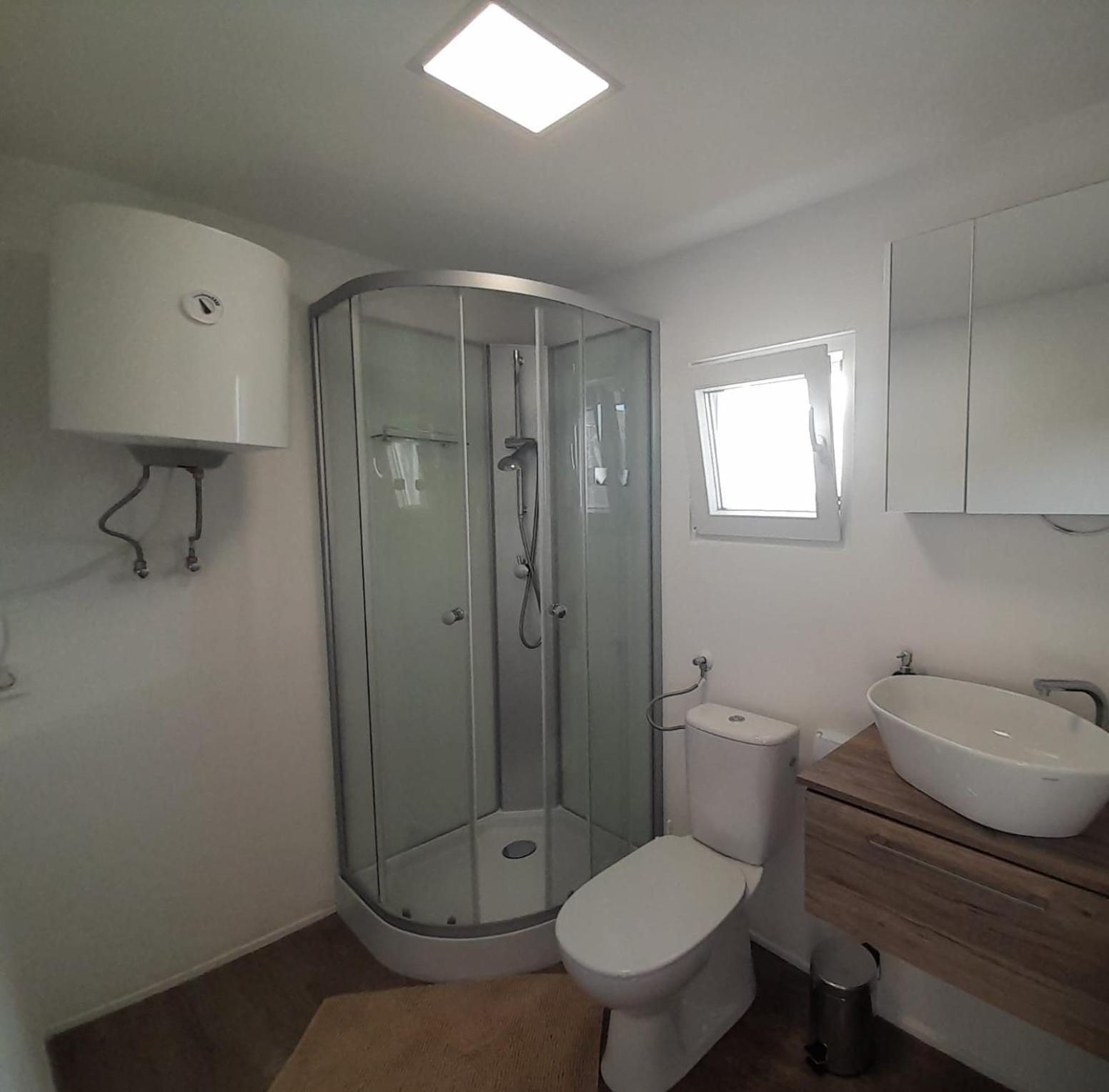 Tiny House Lily With Jacuzzi Διαμέρισμα Sveti Filip i Jakov Εξωτερικό φωτογραφία